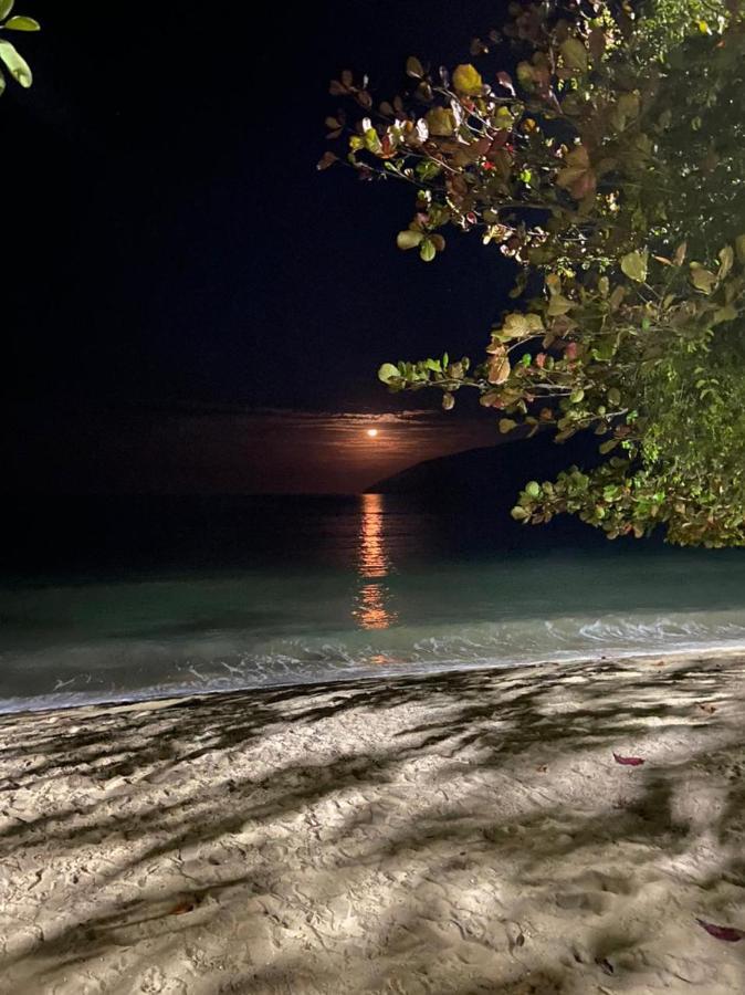 Casa Da Si Hostel Ubatuba Dış mekan fotoğraf